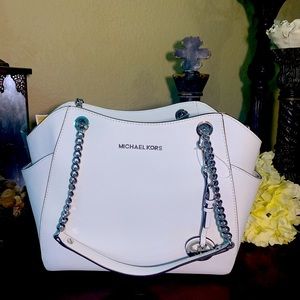 NWT Michael Kors Jet Set Shoulder Tote - Large